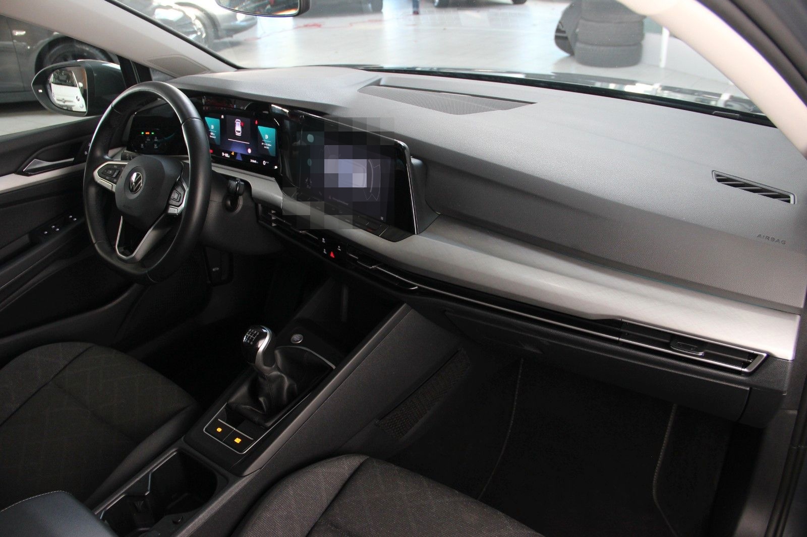 Volkswagen Golf 8 Life 1.5 TSI LED AHK Nav ACC LaneASS LED foto 9