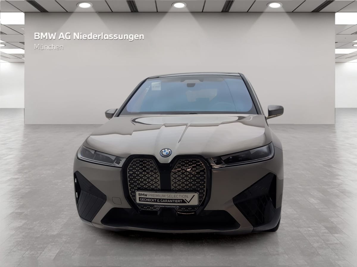 BMW iX M60 Bowers & Wilkins AHK Driv.Assist.Prof foto 3
