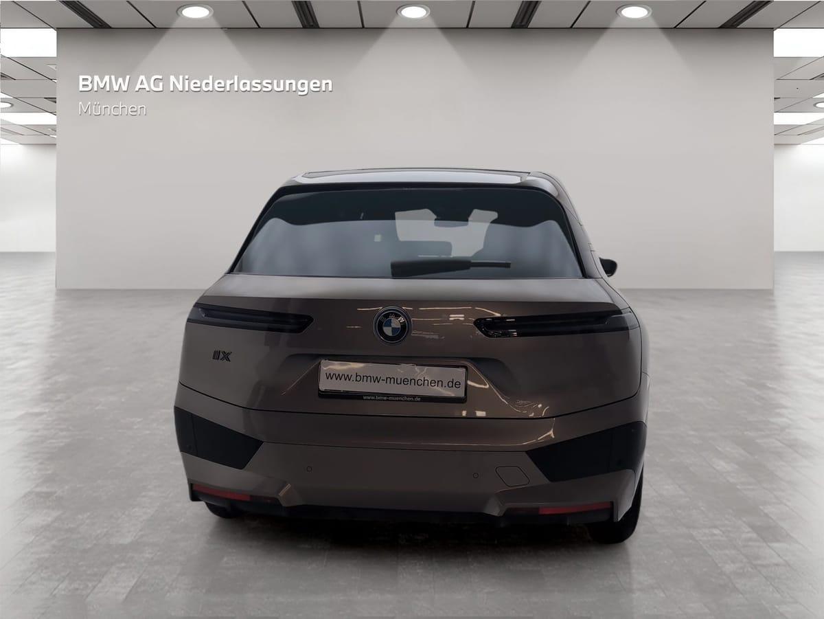 BMW iX M60 Bowers & Wilkins AHK Driv.Assist.Prof foto 5