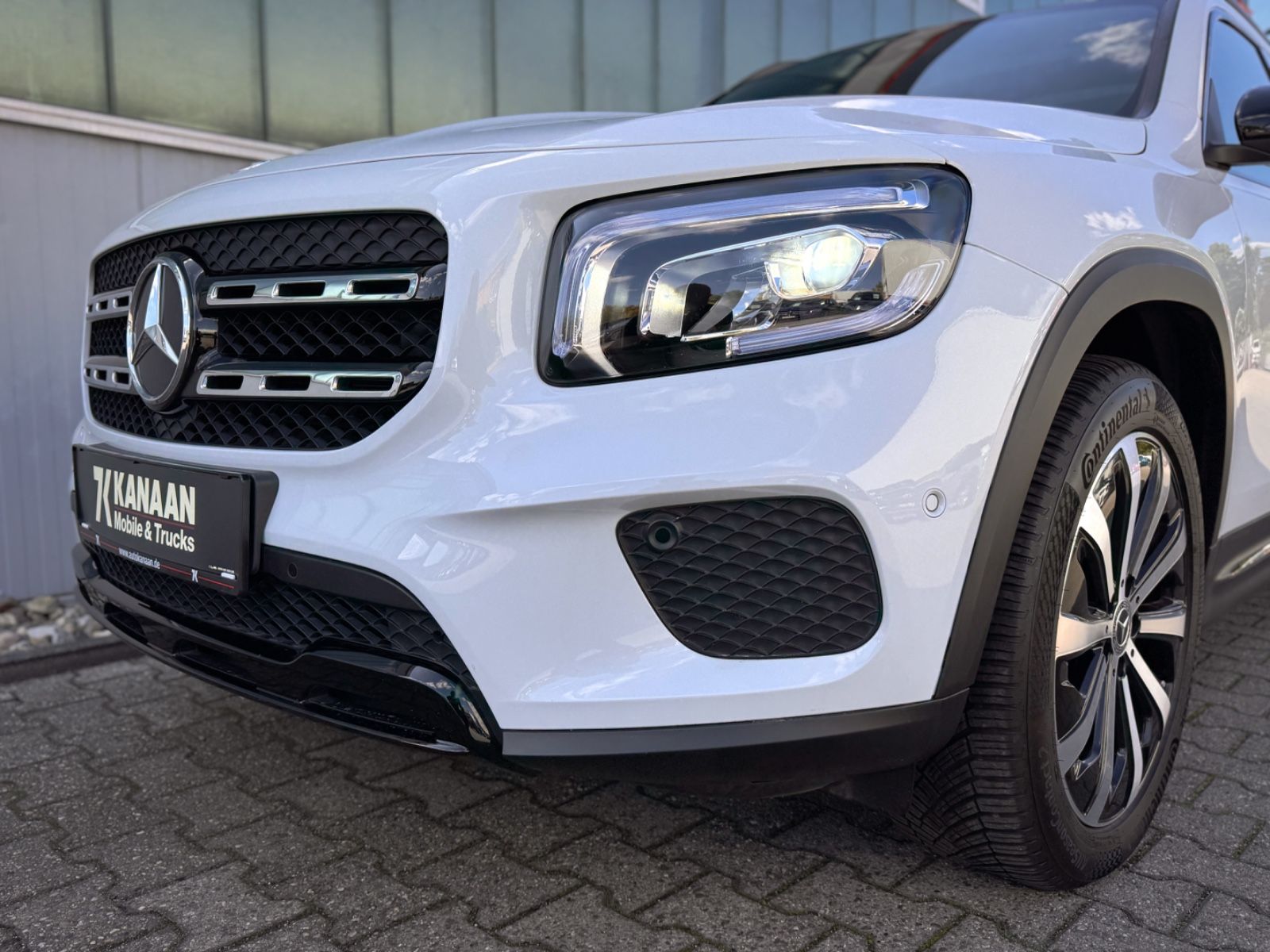Mercedes-Benz GLB 200 Progressive PANORAMA NAVI CAM foto 5