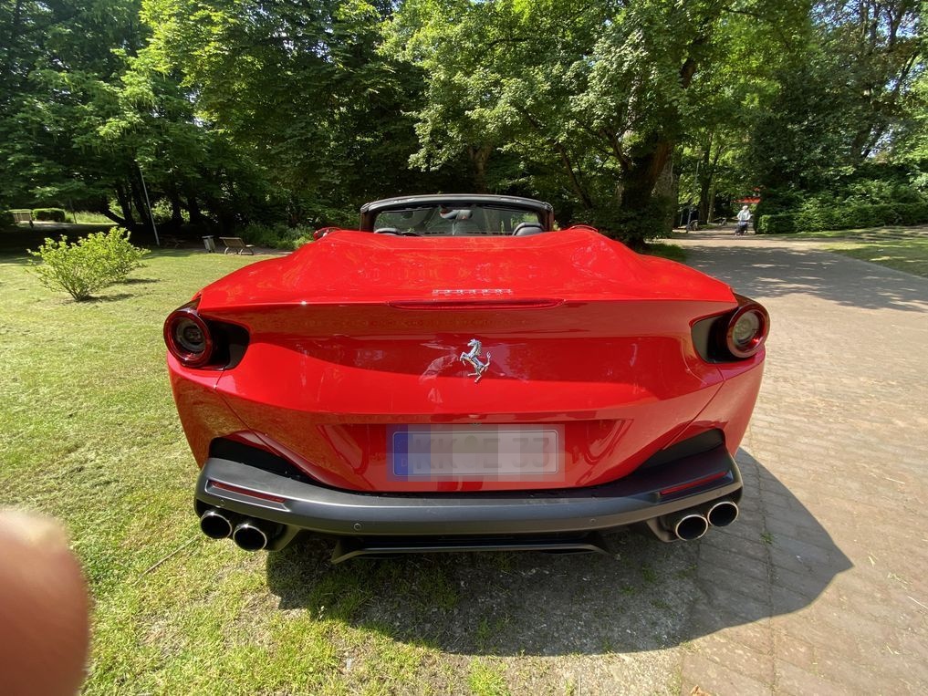Ferrari Portofino bis 10/  2026 Herstellergarantie foto 8
