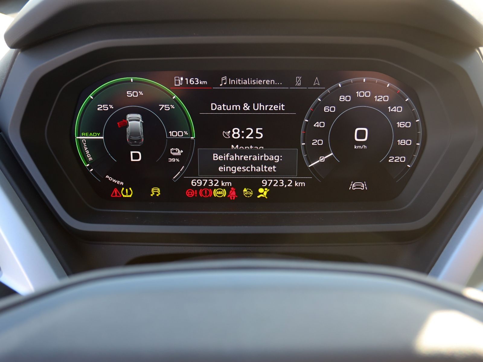 Audi Q4 e-tron 40 Navi LED ACC Standklima DAB foto 15