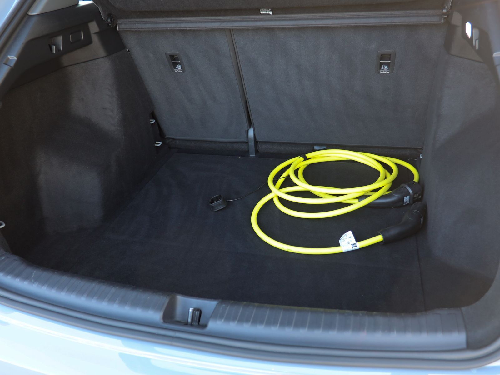 Audi Q4 e-tron 40 Navi LED ACC Standklima DAB foto 22
