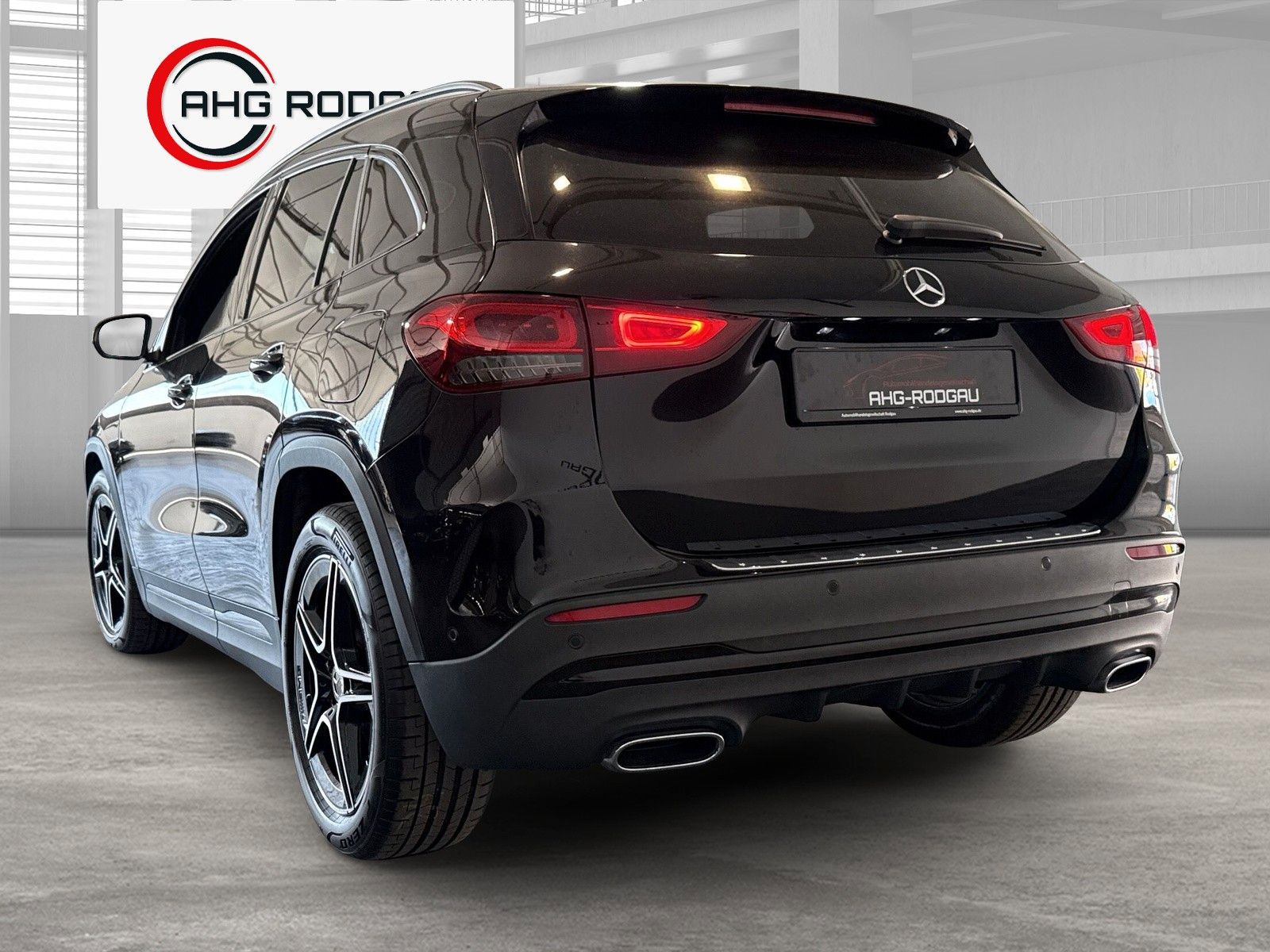 Mercedes-Benz GLA 200 d/LED/NIGHT/AMG-Line/TOD/PARK foto 3