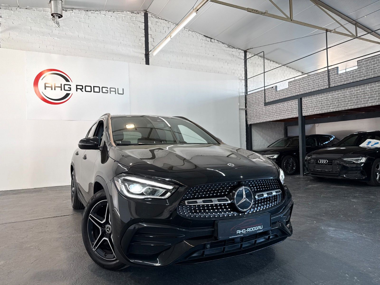 Mercedes-Benz GLA 200 d/LED/NIGHT/AMG-Line/TOD/PARK foto 5