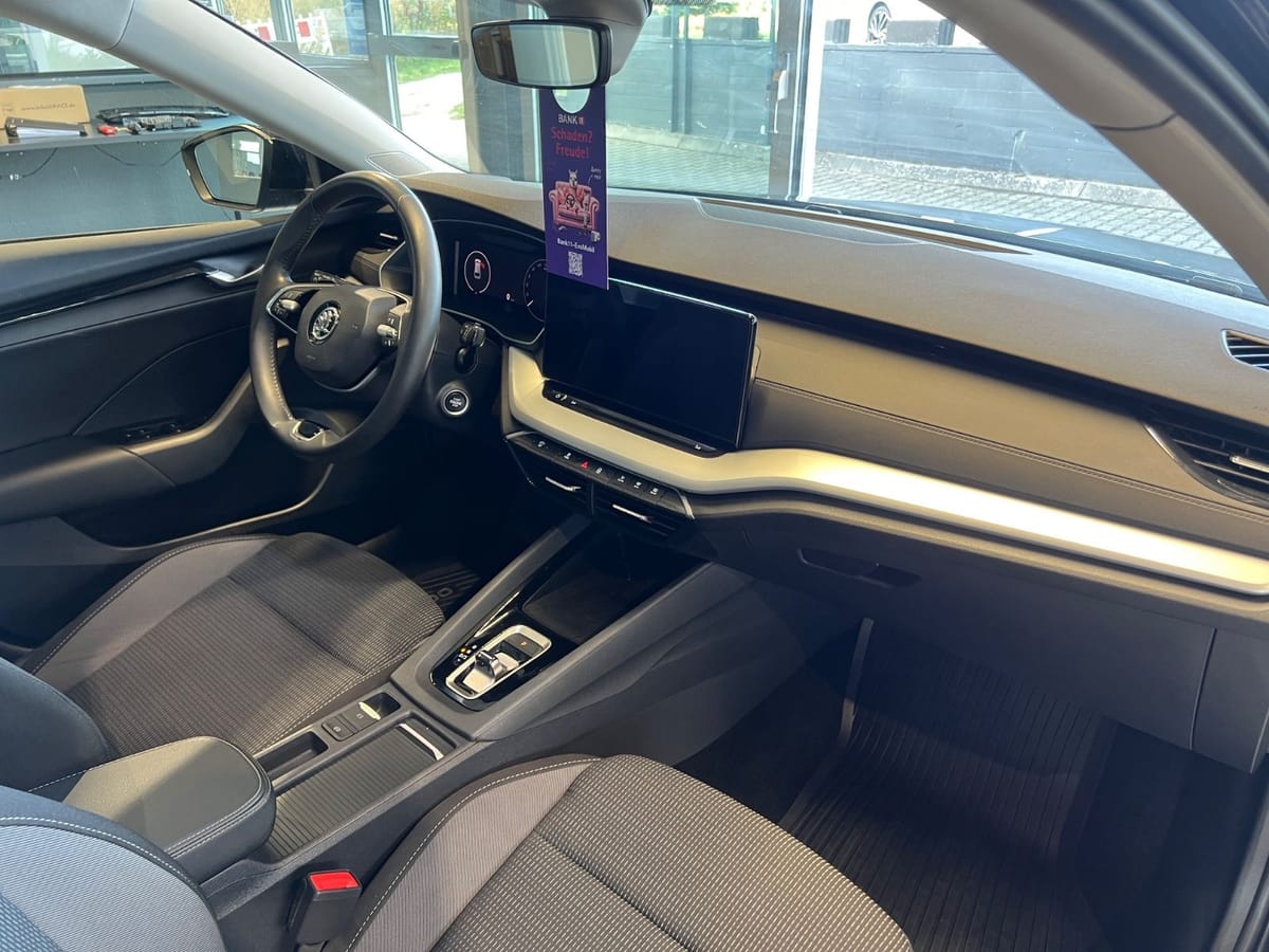 Skoda Octavia Combi 2.0 TDI foto 21