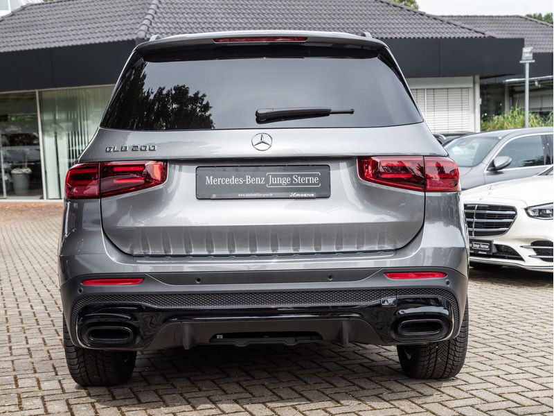 Mercedes-Benz GLB 200 AMG-Sport MLB Cam Pano Night Distr Sound foto 5