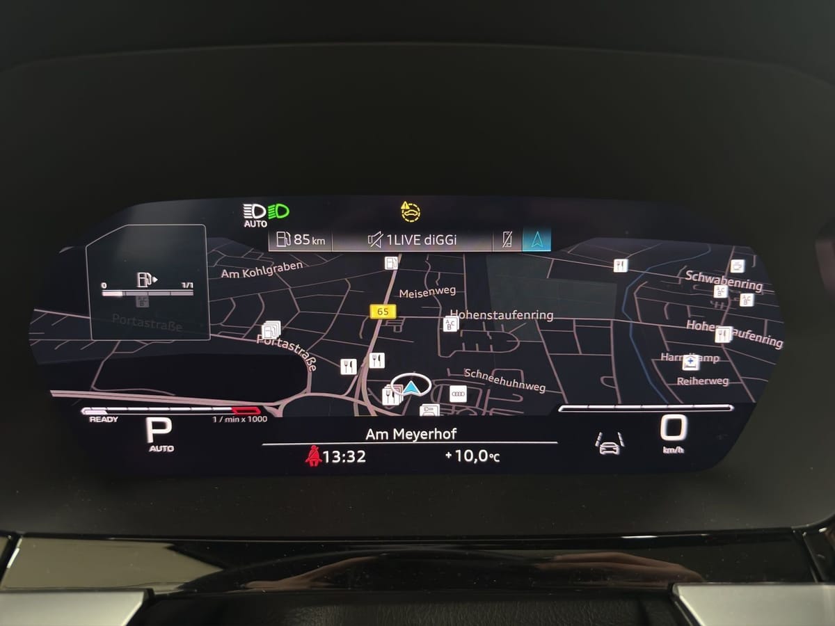 Audi RS3 Limousine RS-Abgas Pano Matrix LM 19 B&O RF foto 6