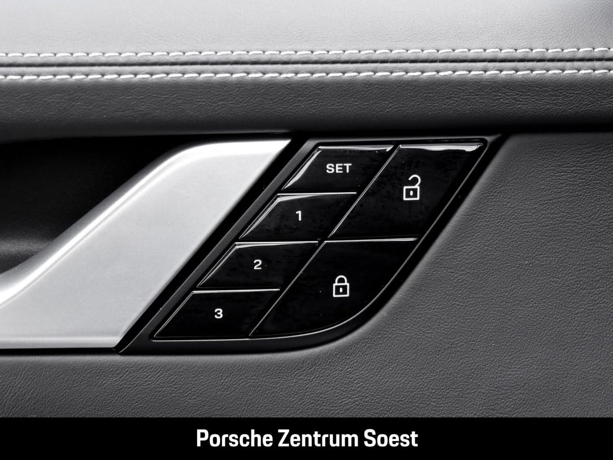 Porsche 992 Carrera 4S Cabriolet/Surround-View/BOSE foto 18