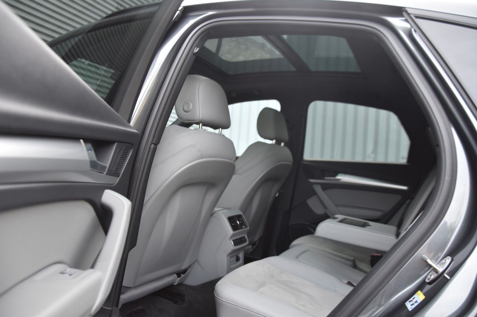 Audi Q5 Sportback 50TFSIe quattro S line PANO B&O KAM foto 12