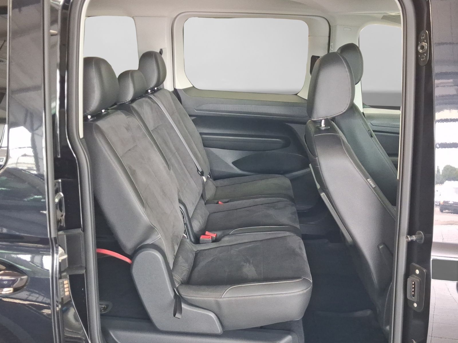 Volkswagen Caddy Maxi 1.5 TSI STYLE KLIMA AHK foto 6
