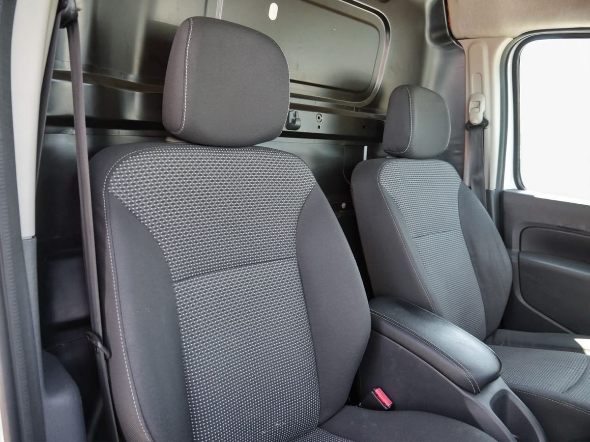 Mercedes-Benz Citan 111 CDI LR Winter-Kühlkasten*Nachtsteckdos foto 10