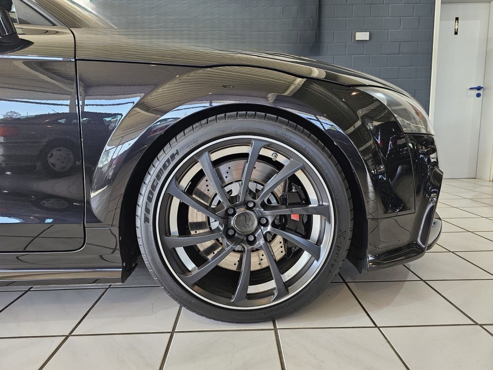 Audi TT RS Roadster 2.5TFSI quattro SCHALE ABT CARBON foto 17