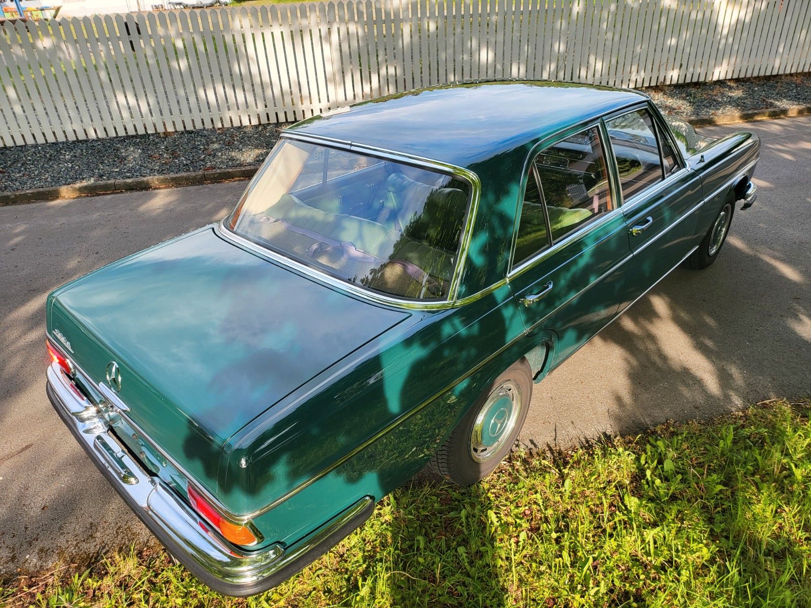 Mercedes-Benz 250 S foto 15
