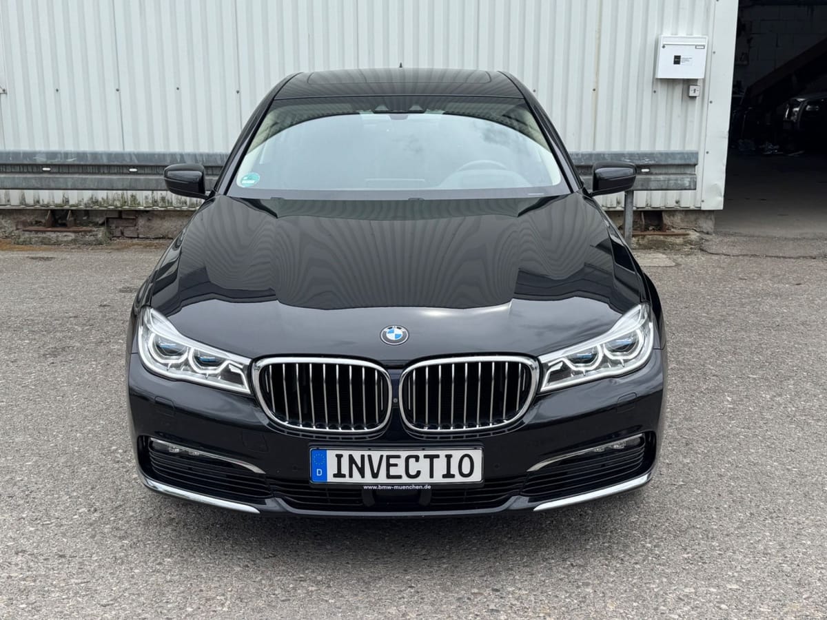 BMW 740 d xDrive HUD Soft Close Massage 360 Kamera foto 2