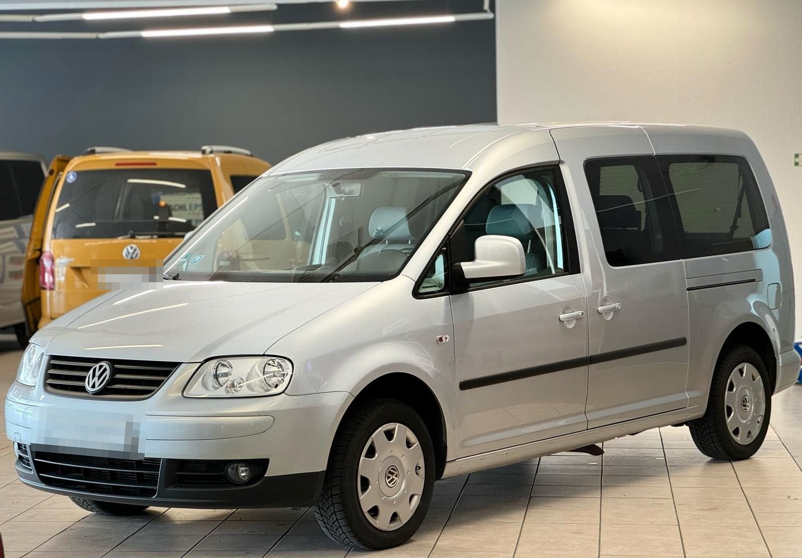 Volkswagen Caddy Maxi-Behindertengerecht-Rampe-1.Hand foto 6