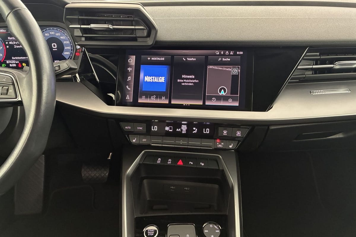 Audi A3 35 TFSI advanced MMI ParkAss Cam SHZG el.LWS foto 12