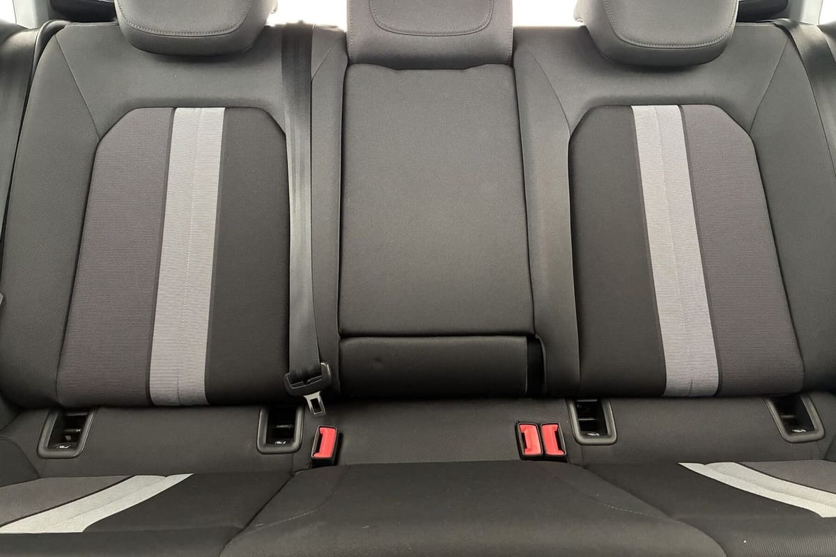 Audi A3 35 TFSI advanced MMI ParkAss Cam SHZG el.LWS foto 16