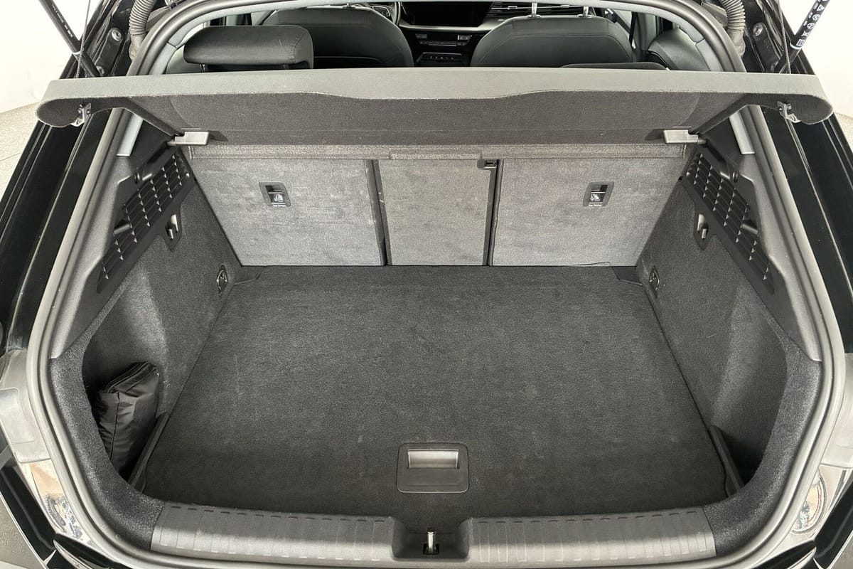 Audi A3 35 TFSI advanced MMI ParkAss Cam SHZG el.LWS foto 7
