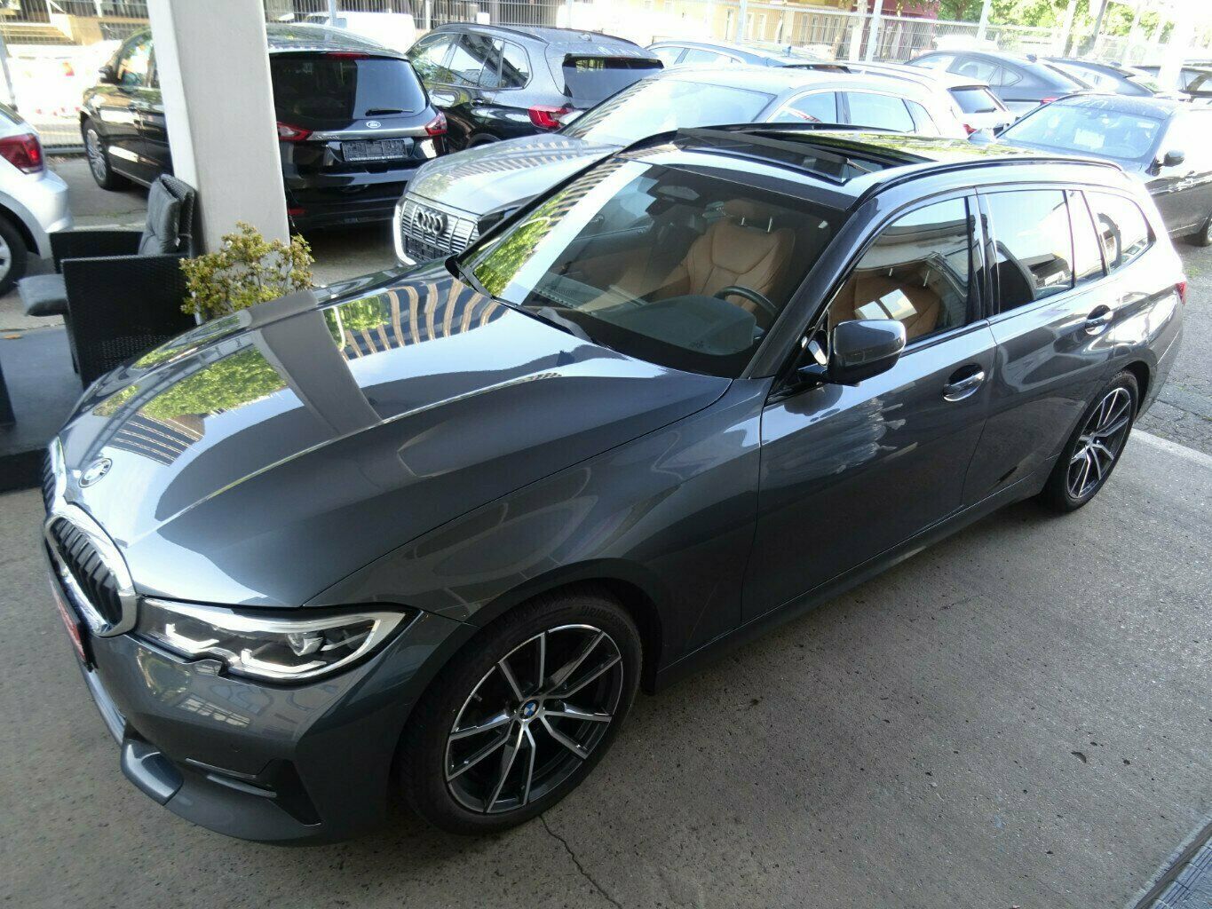 BMW 320D Sportline Tour,xDrive SAG,AHK,Panorama,ACC foto 16