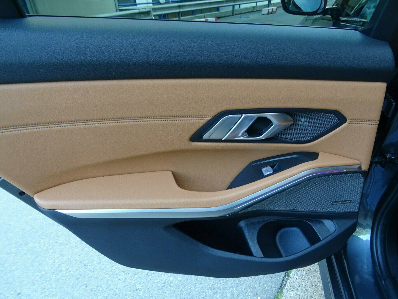 BMW 320D Sportline Tour,xDrive SAG,AHK,Panorama,ACC foto 24