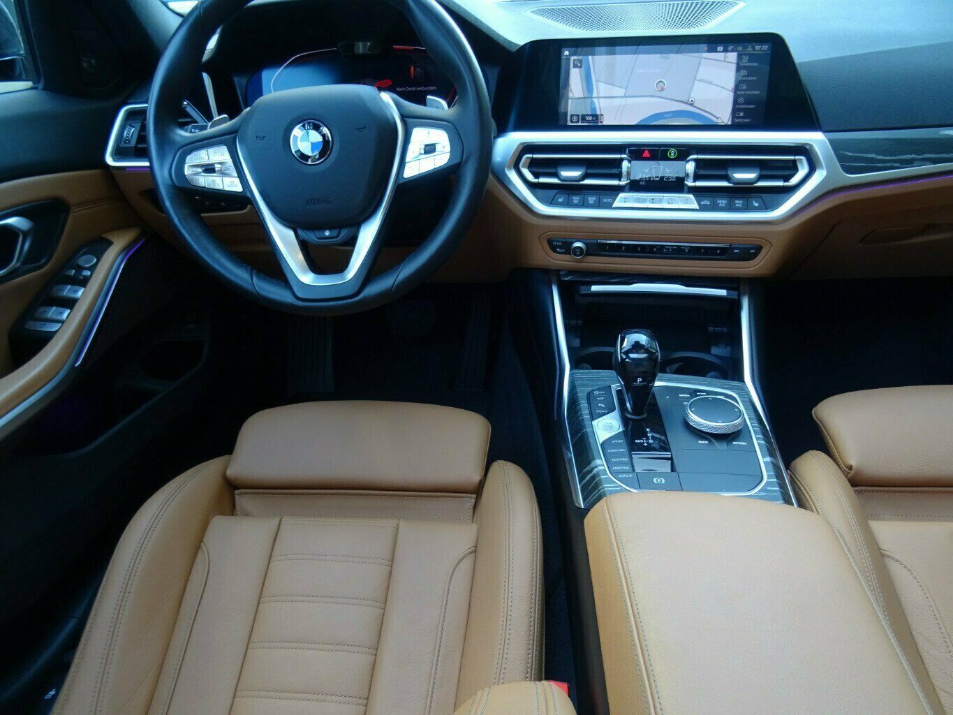 BMW 320D Sportline Tour,xDrive SAG,AHK,Panorama,ACC foto 4