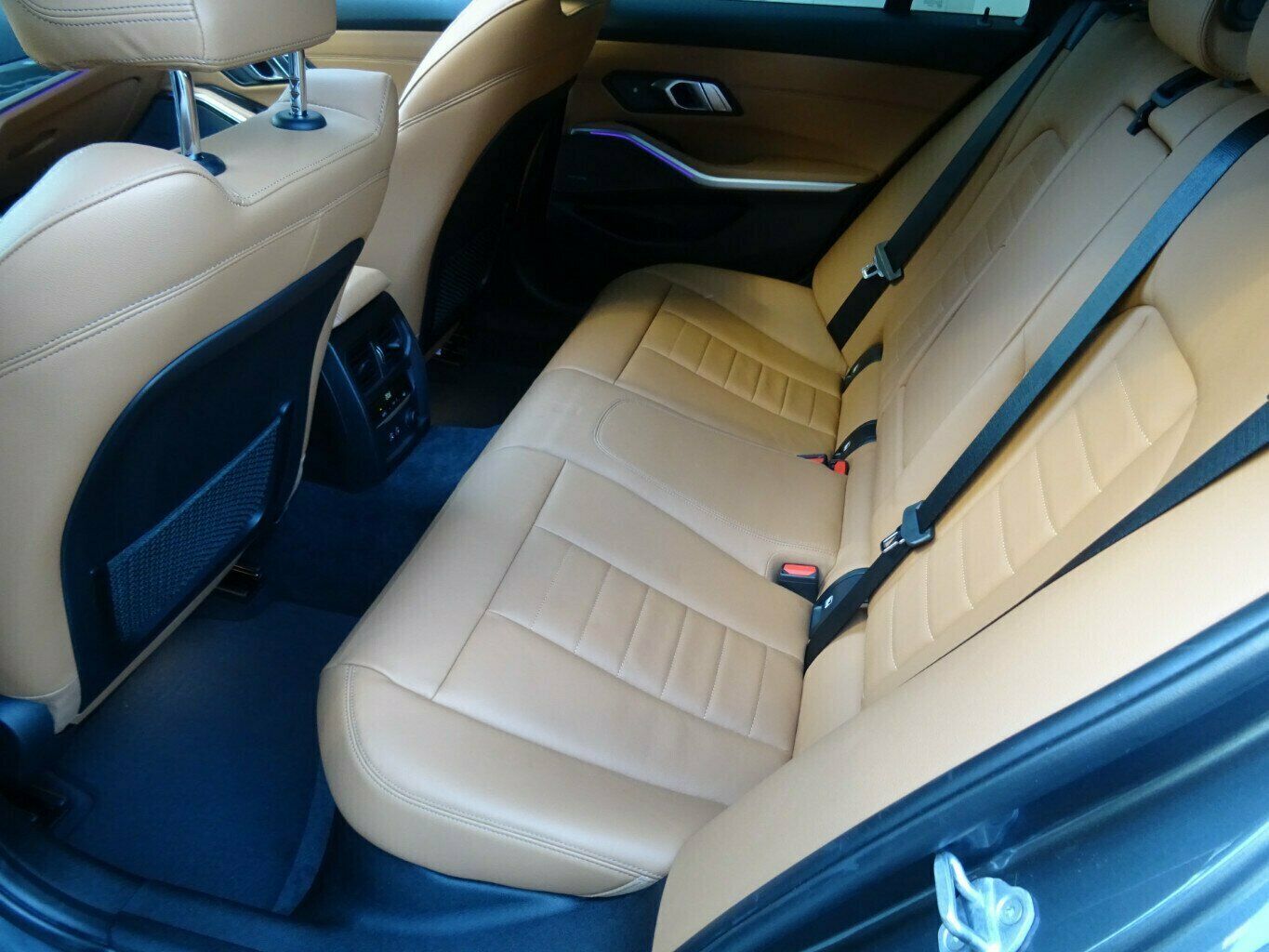 BMW 320D Sportline Tour,xDrive SAG,AHK,Panorama,ACC foto 7