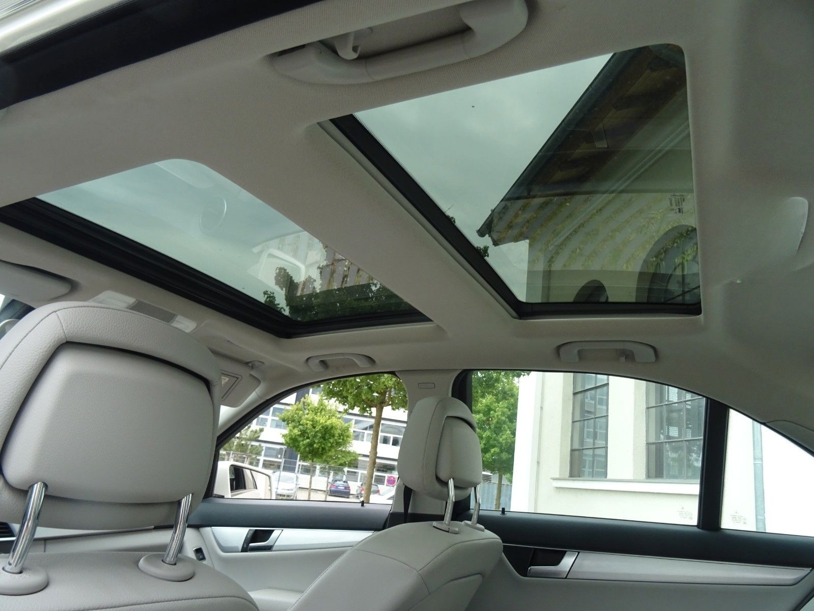 Mercedes-Benz C 300  Lim. C 300 CDI BlueEfficiency 4Matic foto 16