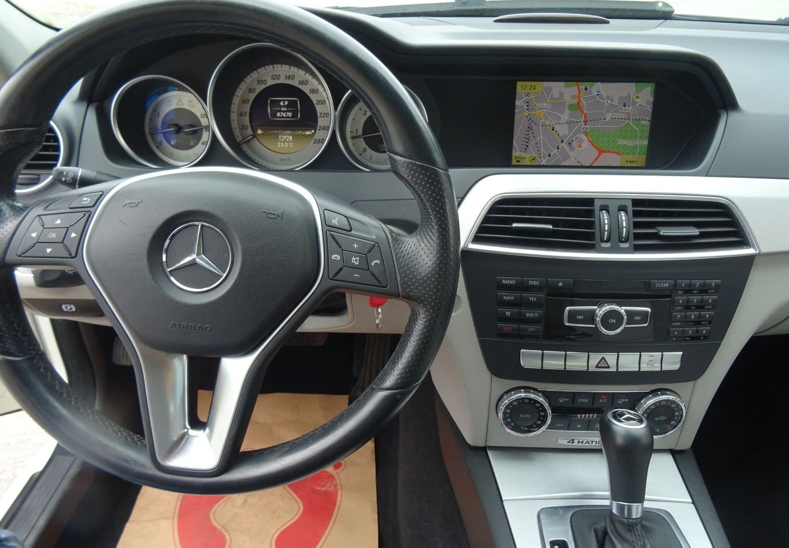 Mercedes-Benz C 300  Lim. C 300 CDI BlueEfficiency 4Matic foto 8