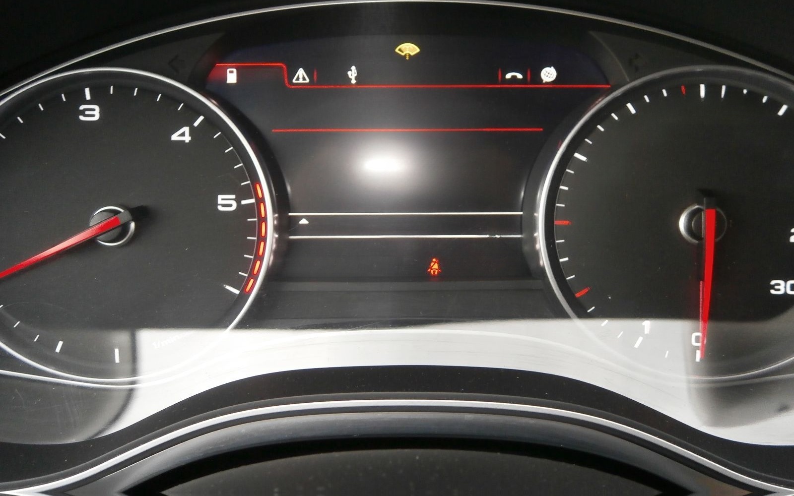 Audi A6 Avant 2.0 TDI ultra foto 11