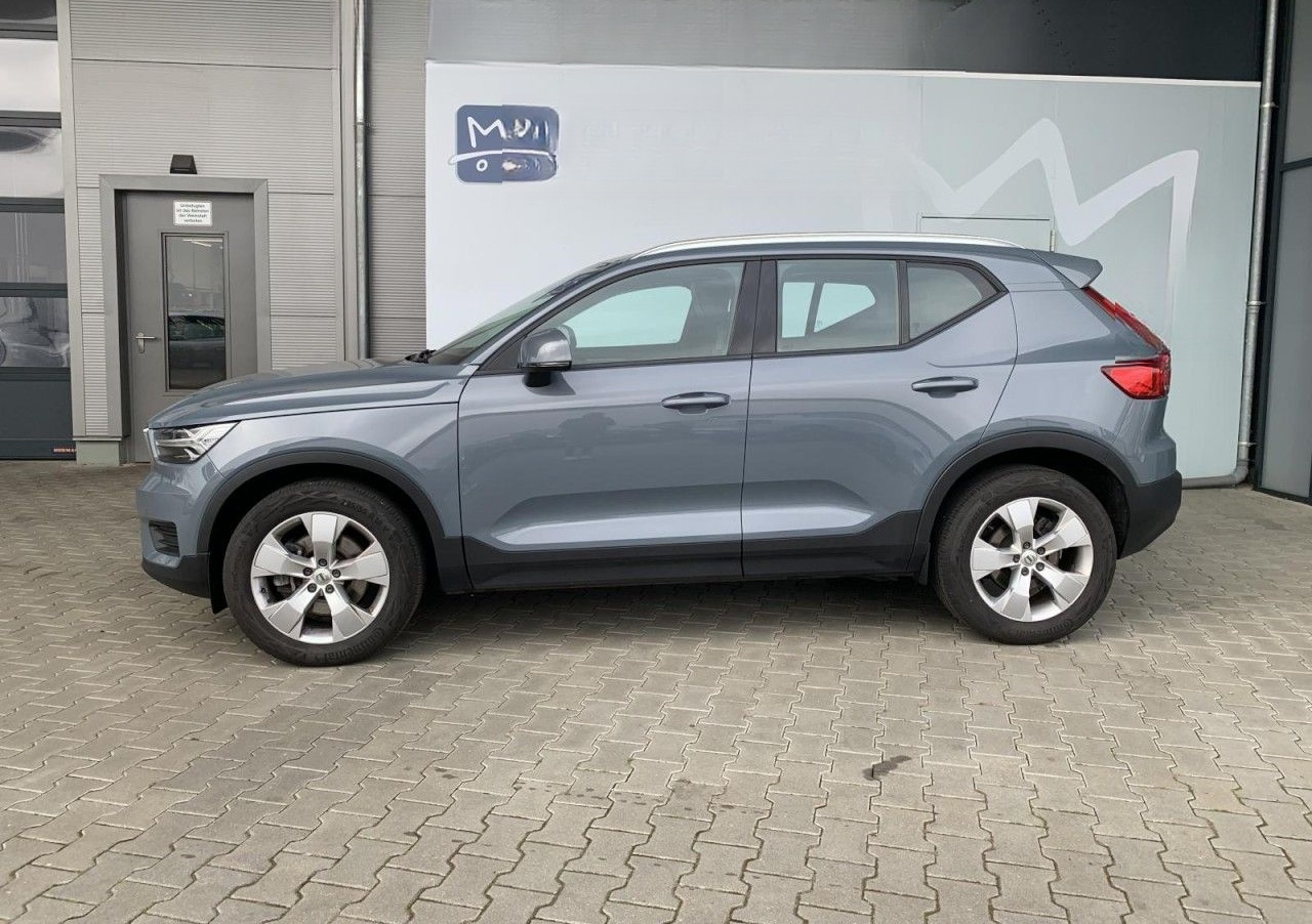 Volvo XC40 T4 2WD Momentum Pro (EURO 6d-TEMP) Klima foto 4