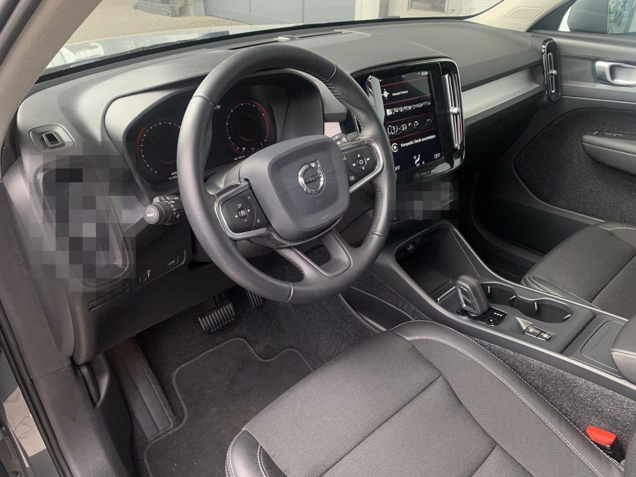 Volvo XC40 T4 2WD Momentum Pro (EURO 6d-TEMP) Klima foto 9