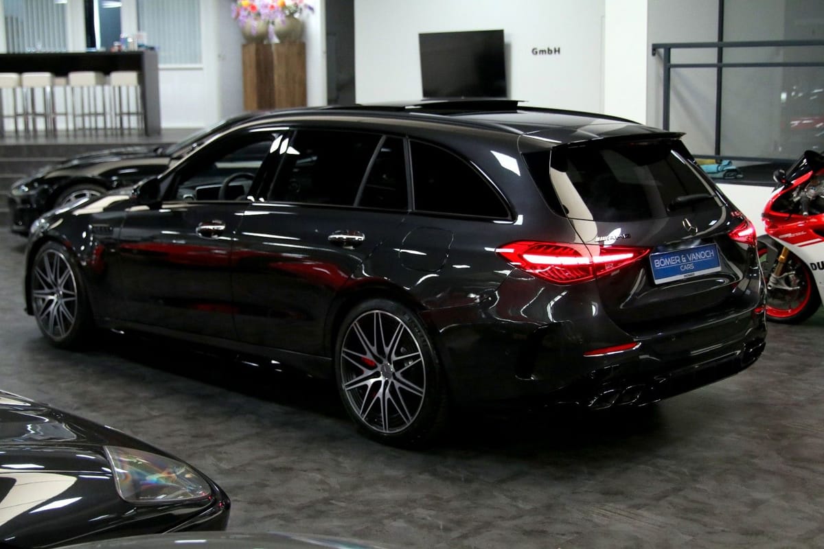 Mercedes-Benz C 63  T 4Matic+ S E Perform Track Pack Night Edi foto 5