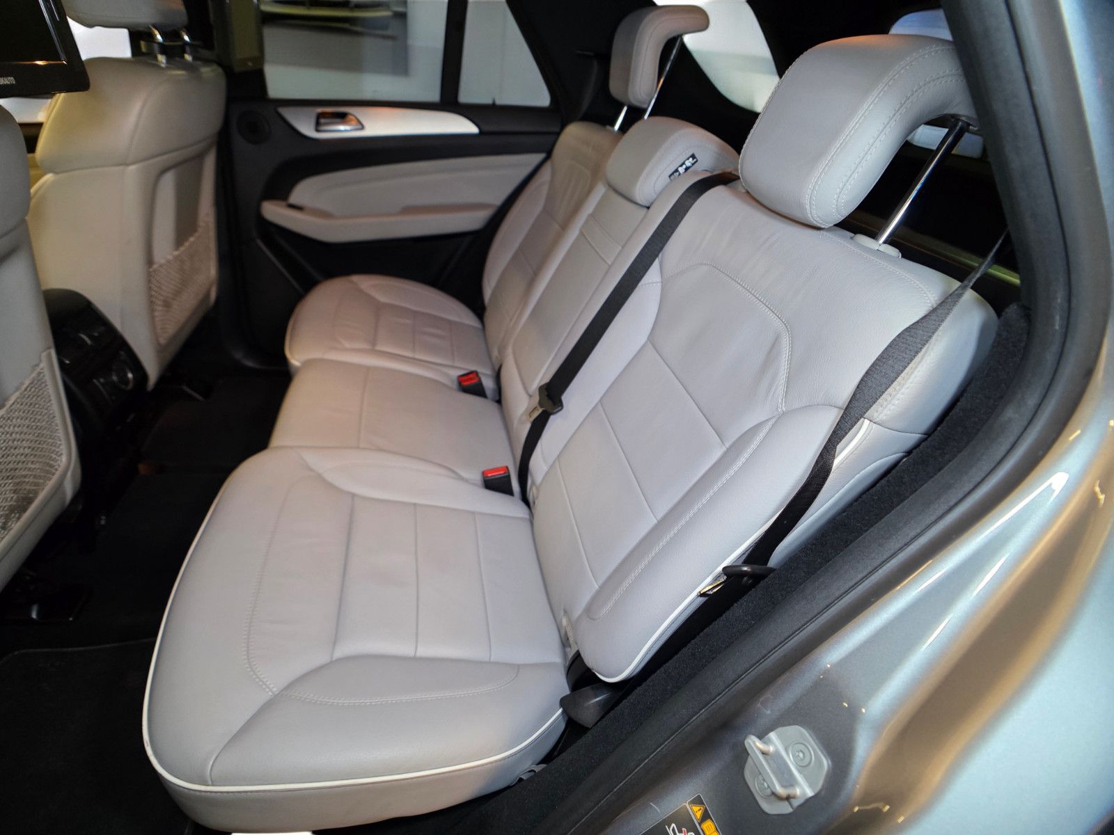 Mercedes-Benz ML 500 4-Mat. AMG Xenon 21" AHK ACC H&K SOFT-Cl. foto 13