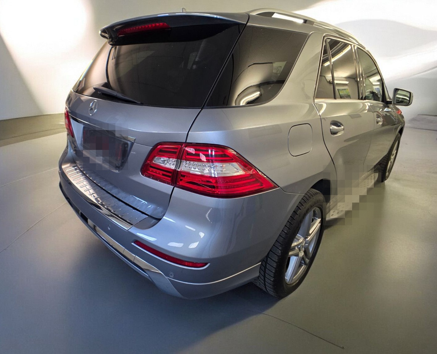 Mercedes-Benz ML 500 4-Mat. AMG Xenon 21" AHK ACC H&K SOFT-Cl. foto 7