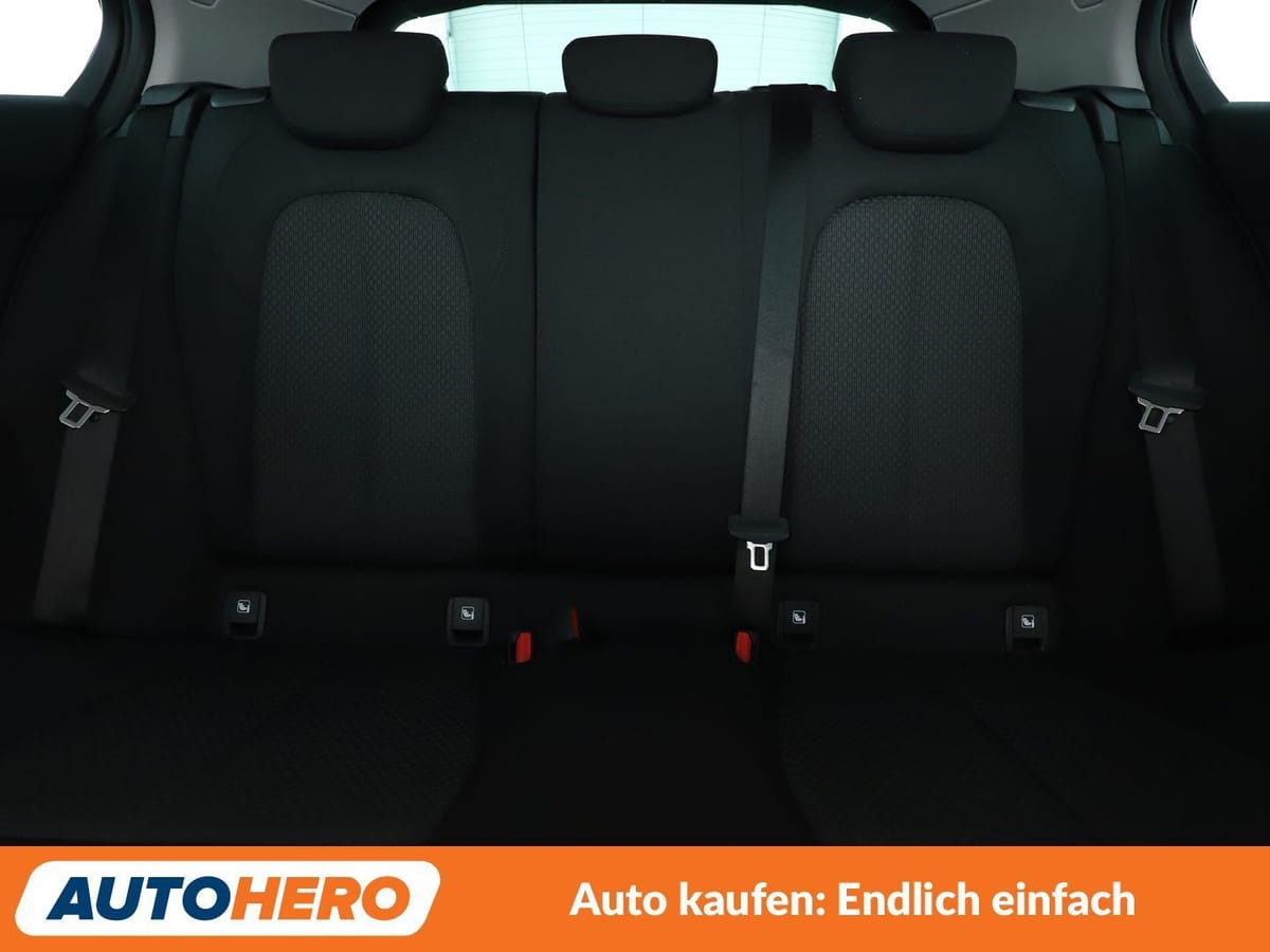 BMW 1er 118i Advantage*NAVI*TEMPOMAT*PDC*BLUETOOTH* foto 16