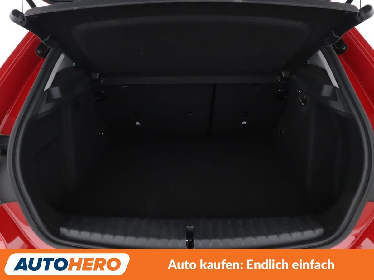BMW 1er 118i Advantage*NAVI*TEMPOMAT*PDC*BLUETOOTH* foto 18