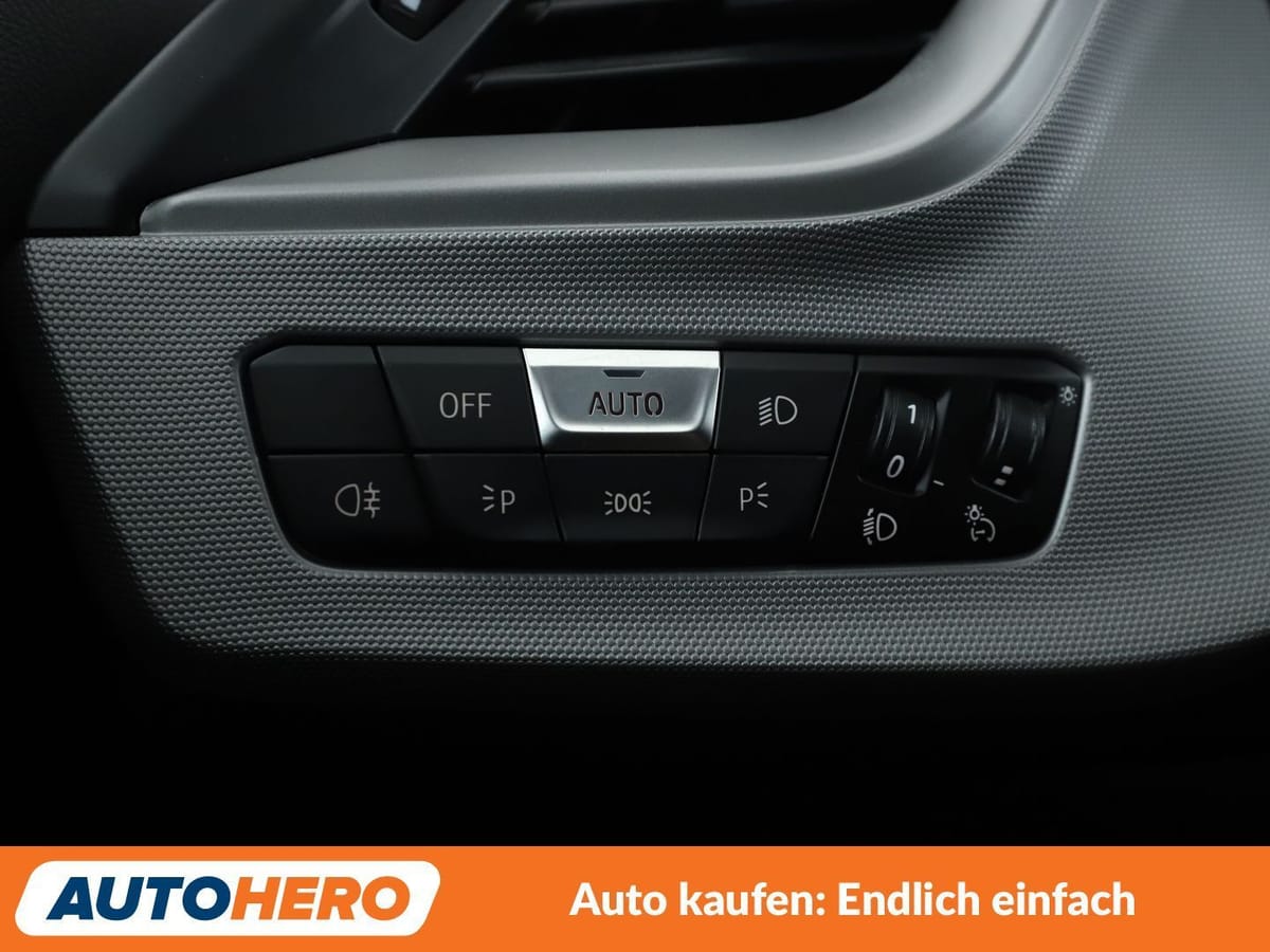 BMW 1er 118i Advantage*NAVI*TEMPOMAT*PDC*BLUETOOTH* foto 25