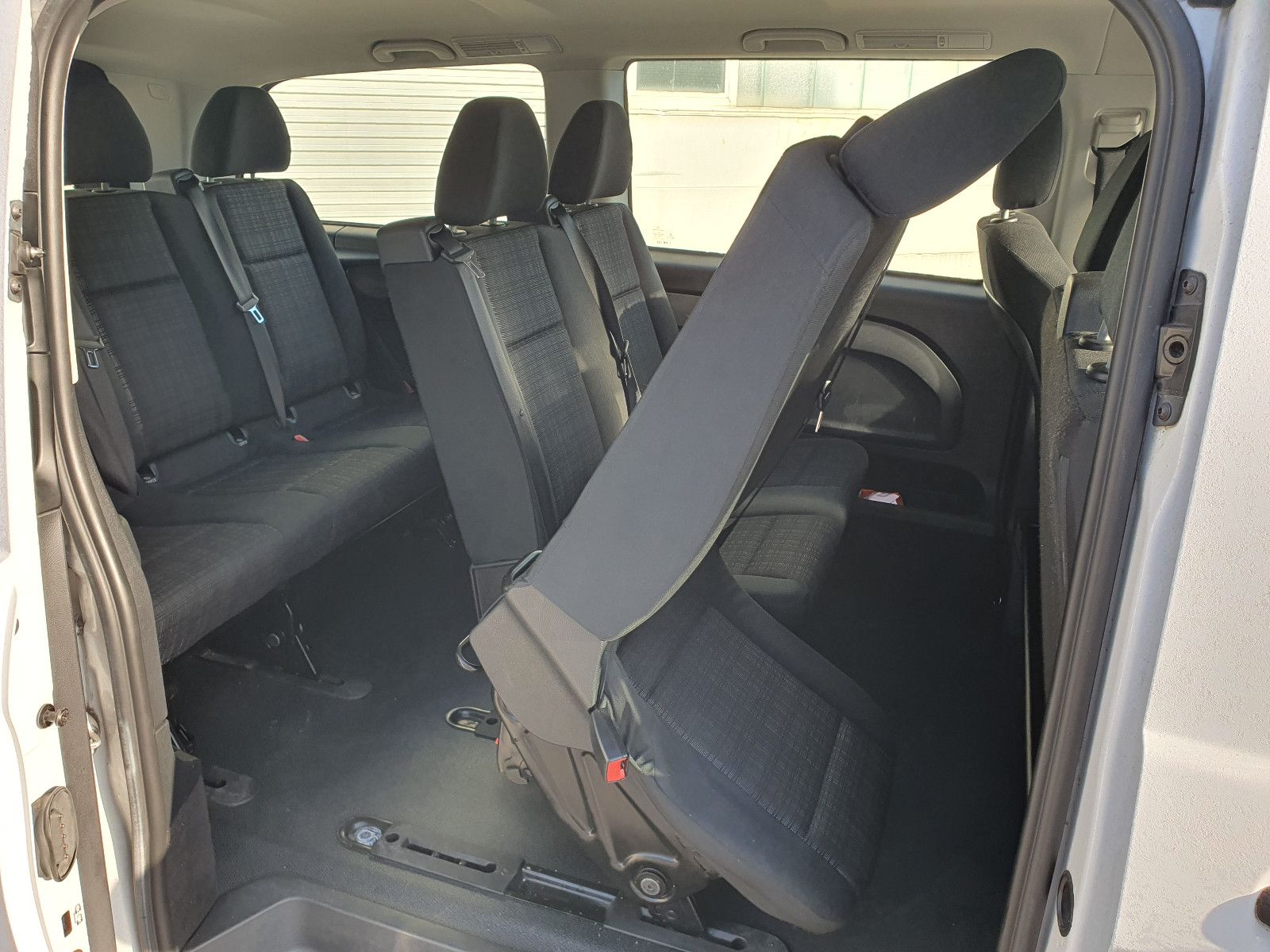 Mercedes-Benz Vito 110 Tourer Lang * 9Sitzer/2xKlima * foto 9