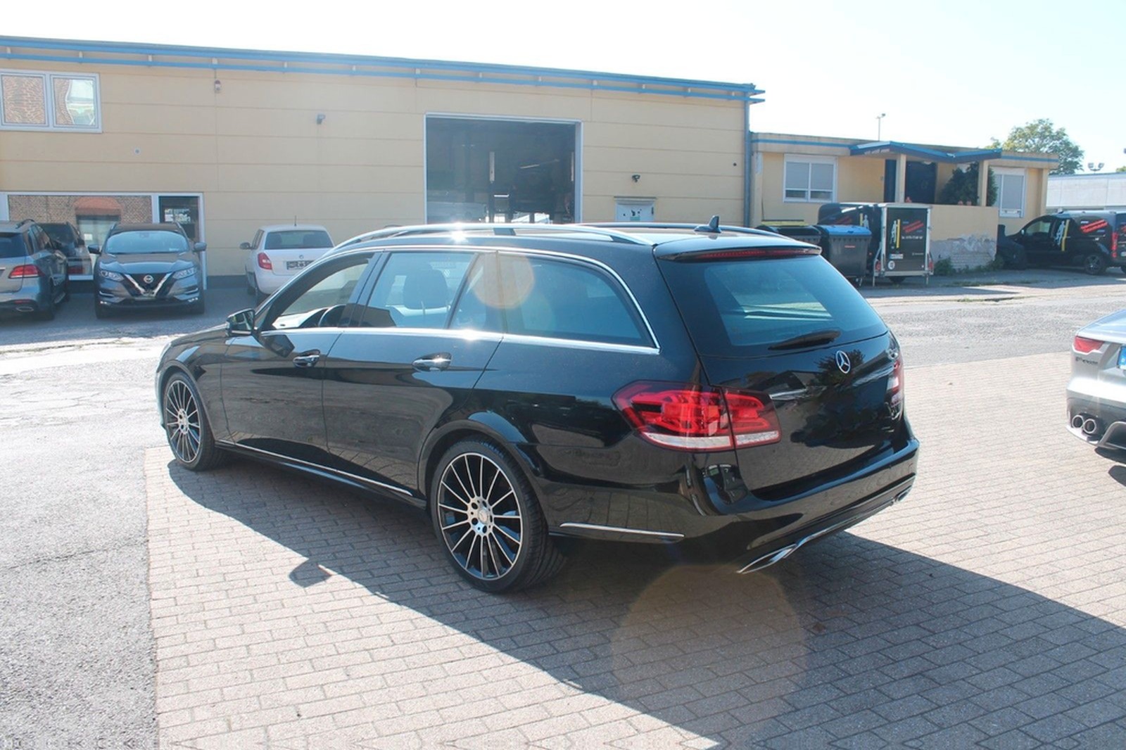 Mercedes-Benz E 350 T BlueTec Avantg.*Aut.*LED*Comand*AHK*19" foto 17