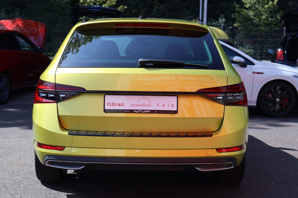 Skoda Superb Combi Sportline iV Navi Tempomat Keyless foto 5