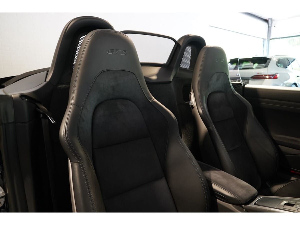 Porsche Boxster GTS Chrono Approved Alcantara PDK SAGA foto 14