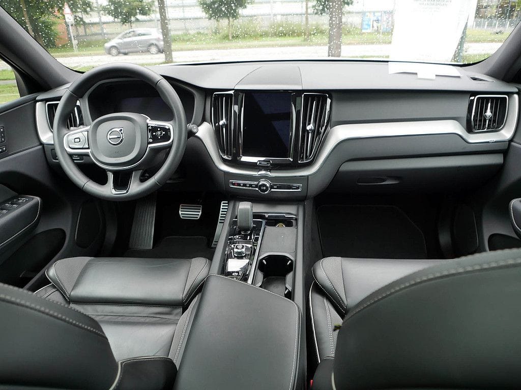 Volvo XC60 B4 R-Design PANORAMADACH LED ACC KAMERA foto 7