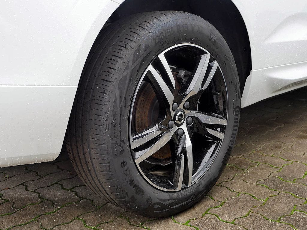 Volvo XC60 B4 R-Design PANORAMADACH LED ACC KAMERA foto 10