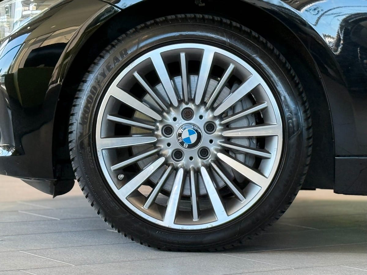 BMW 340i Touring xDrive Sport Line AHK Kamera ACC foto 2