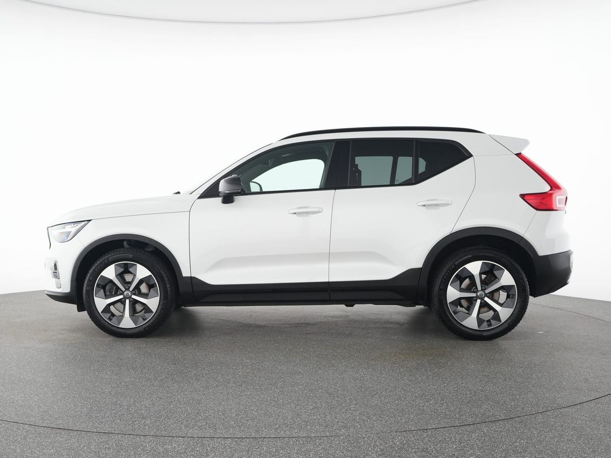 Volvo XC40 B4 Plus Dark AHK ALARM 19 H&K-SOUND foto 11