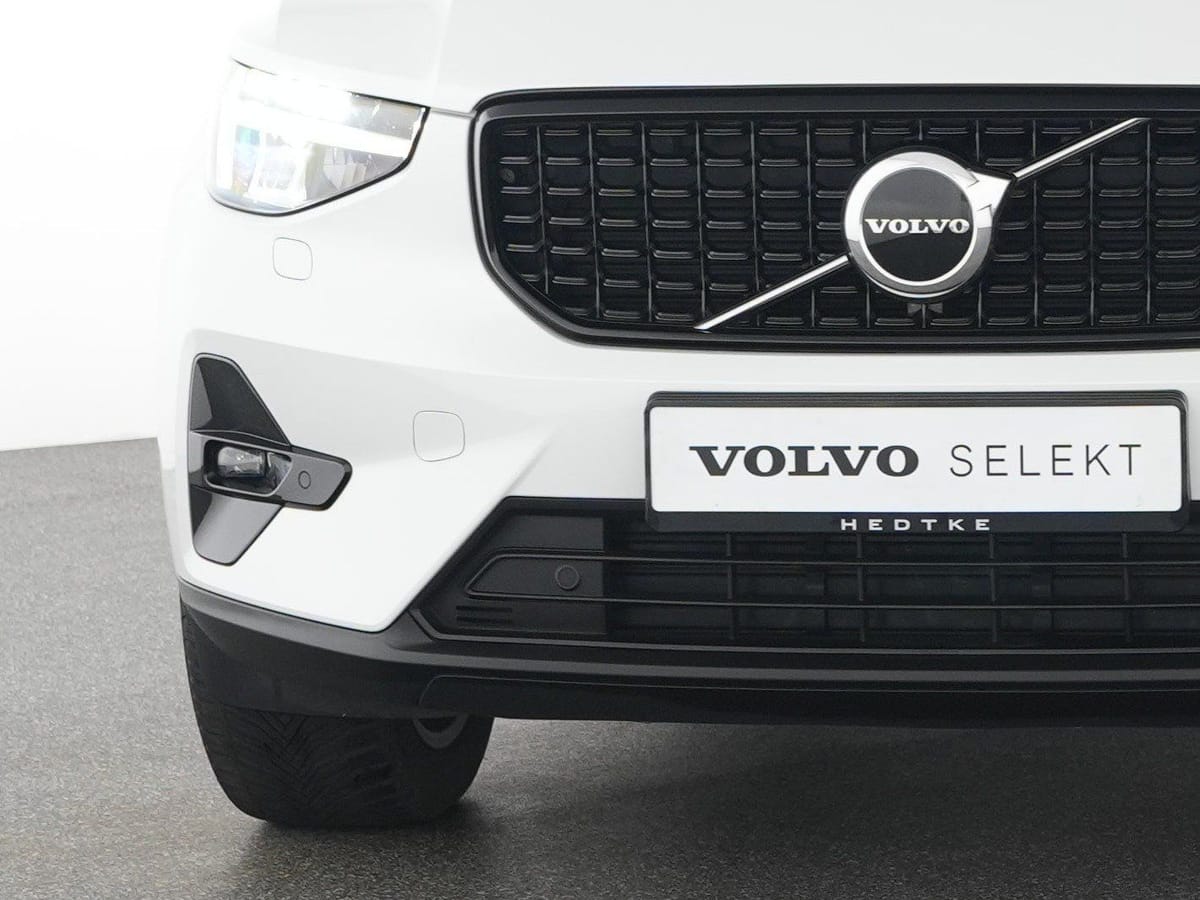 Volvo XC40 B4 Plus Dark AHK ALARM 19 H&K-SOUND foto 17
