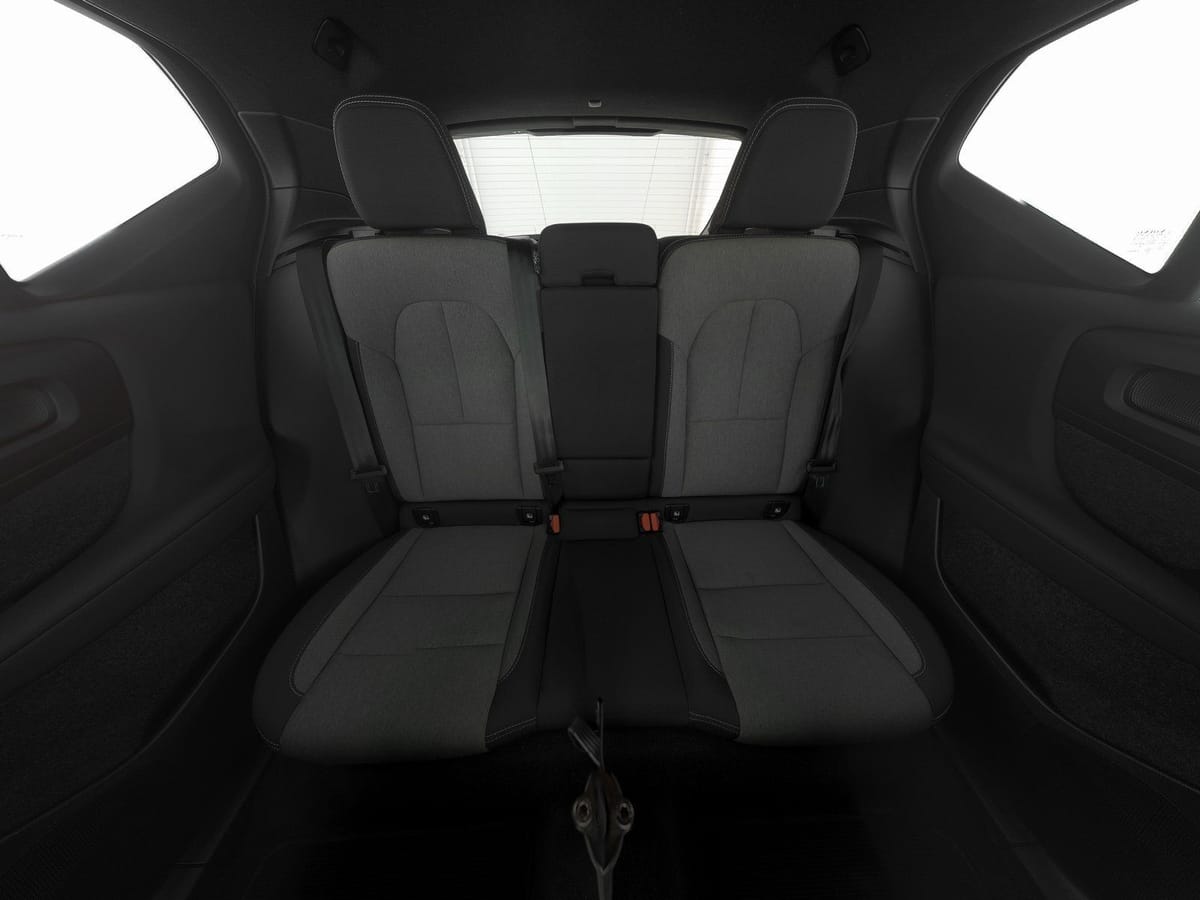 Volvo XC40 B4 Plus Dark AHK ALARM 19 H&K-SOUND foto 5
