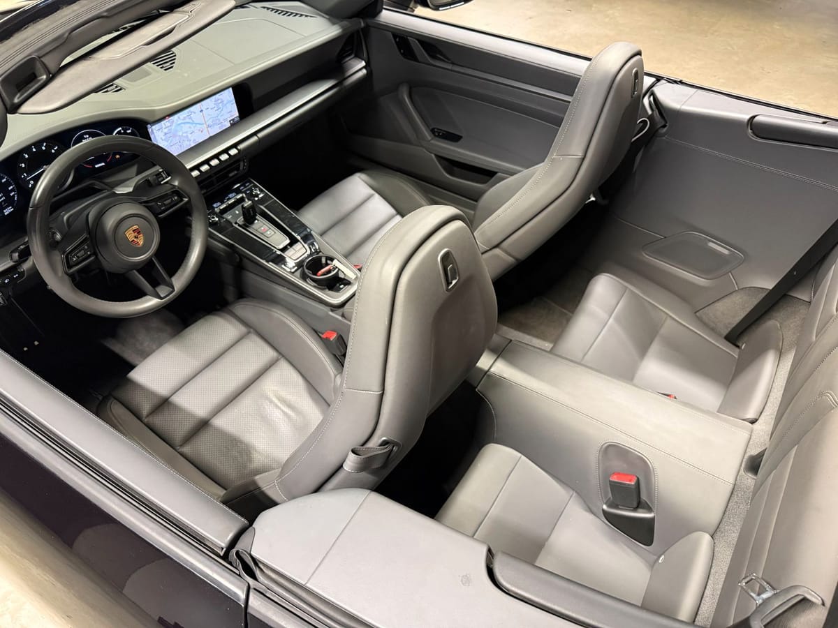 Porsche 992 (911) Carrera Cabrio | Surround View | foto 15