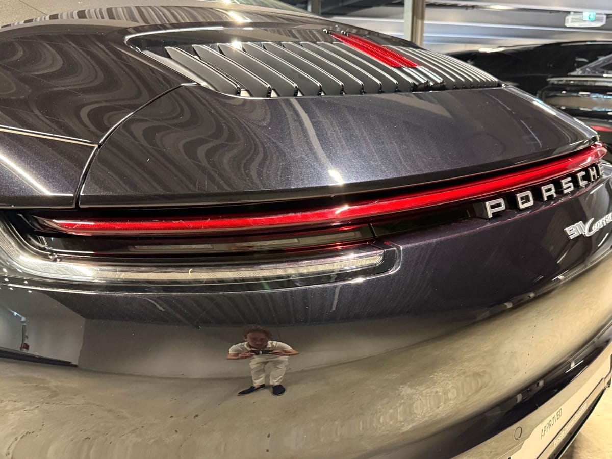 Porsche 992 (911) Carrera Cabrio | Surround View | foto 10